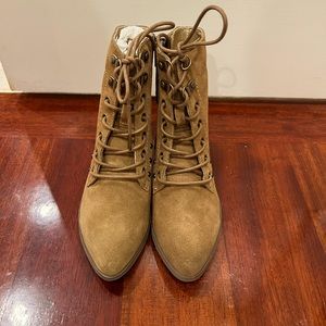 Joyfolie brand new brown/tan suede boots SZ 13.
